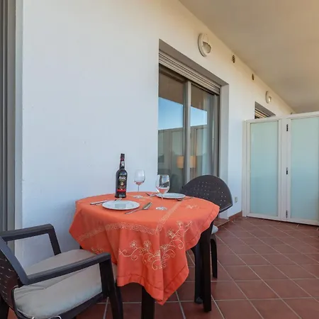 Lägenhet Luxury 100 Mtrs