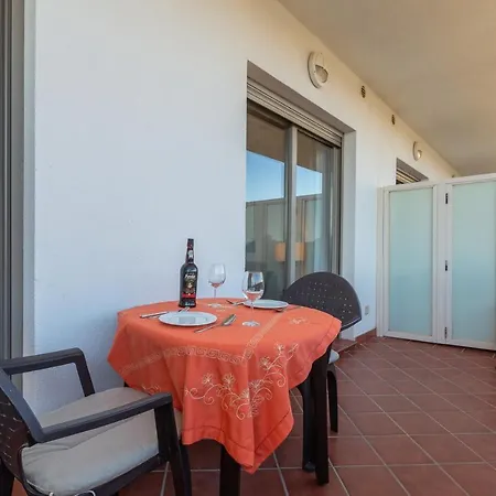 Luxury 100 Mtrs Apartment